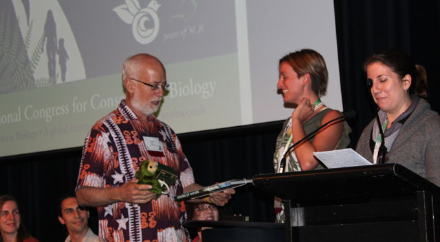 Photo Ayesha Tullock (center) won the Student Awards Competition at ICCB2011 in New Zealand