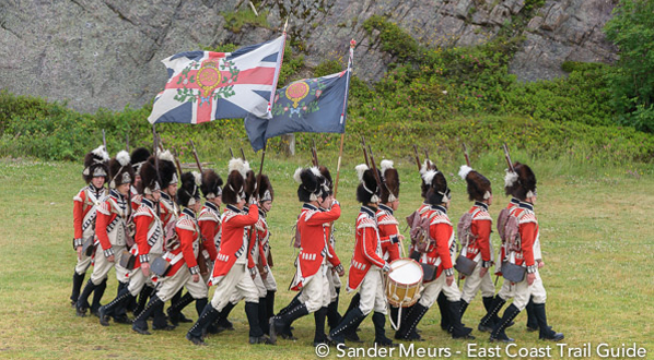 Photo Royal Newfoundland Regiment Reenactment group Marching, Signal Hill Interpretive Cent