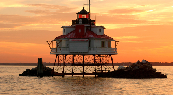 Photo The Thomas Point lighthouse, an historic lighthouse in Chesapeake Bay